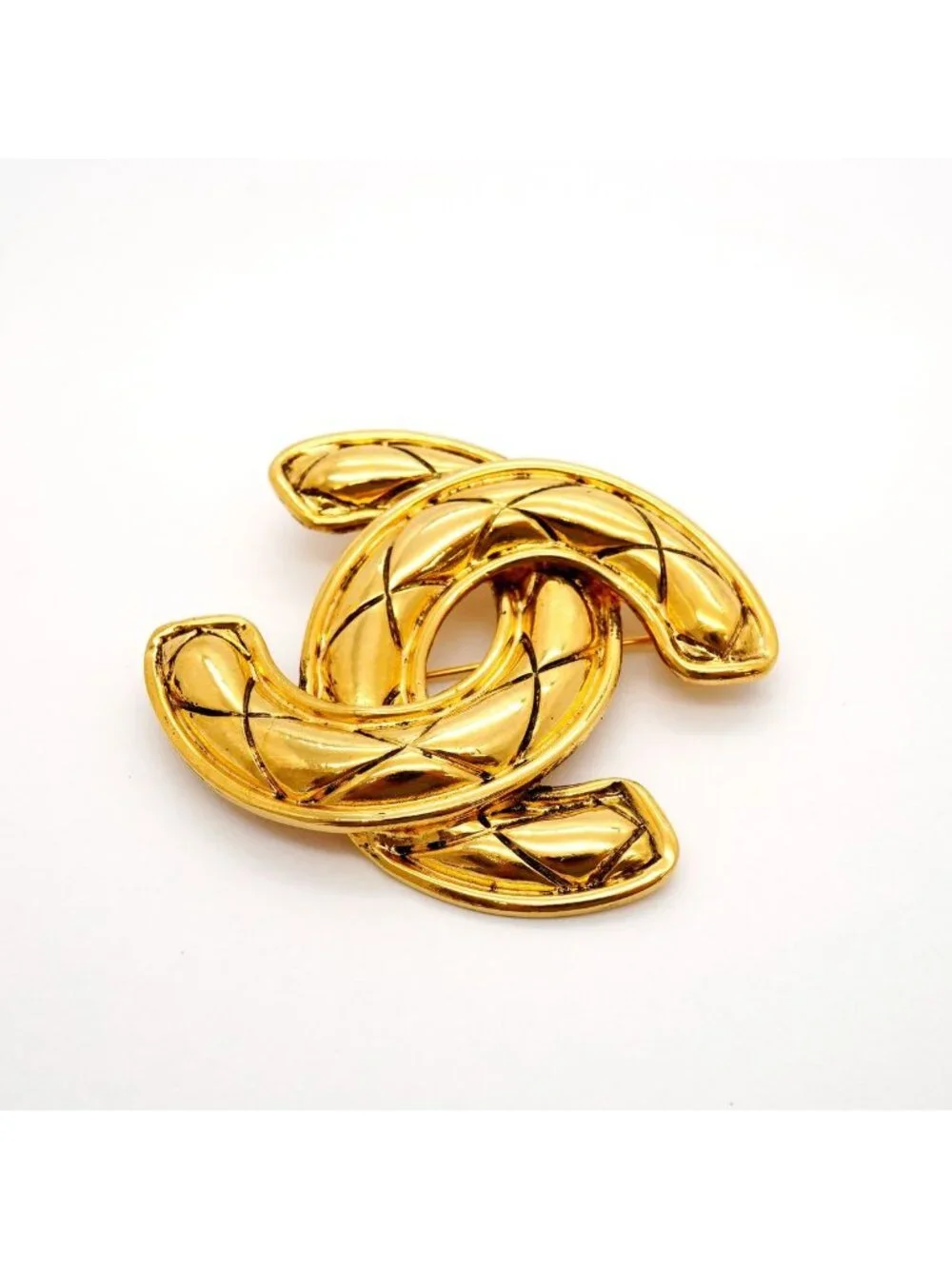 Chanel Brooch Vintage CC Logo Quilted Gold Plated